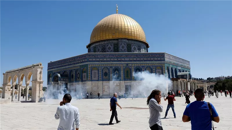 القدس تنتفض: عملية جديدة يطعن فيها إسرائيليان: واعتقال المنفذ