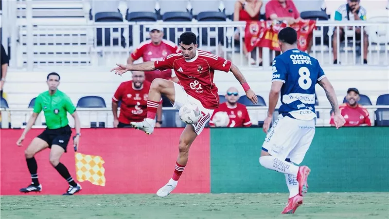 زيزو يظهر بديلا لـ إمام عاشور في تشكيل الأهلي أمام بالميراس 