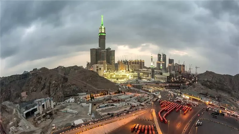 جولة إعلامية تكشف تفاصيل التوسعة الأكبر في تاريخ المسجد الحرام