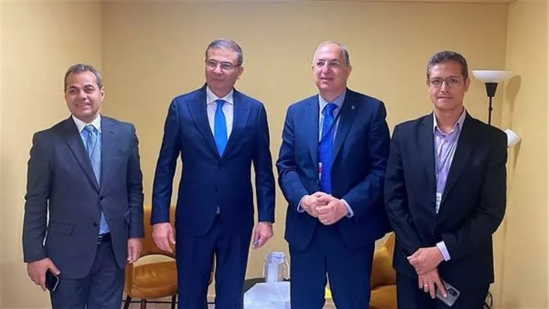 وزير الزراعة: مصر تمتلك سواحل حيوية على البحرين وهما أساس بالنظام البيئي