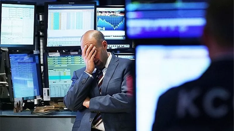 هبوط حاد في مؤشرات بورصة تل أبيب.. وتراجع كبير في سعر صرف الشيكل