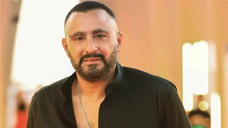 أحمد السقا يطالب بدمج طلاب المدارس الحكومية والدولية: «ولادنا لازم يشوفوا بعض»