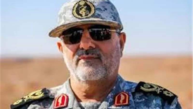 المرشد الإيراني يعين اللواء محمد باكبور قائد العام للحرس الثوري