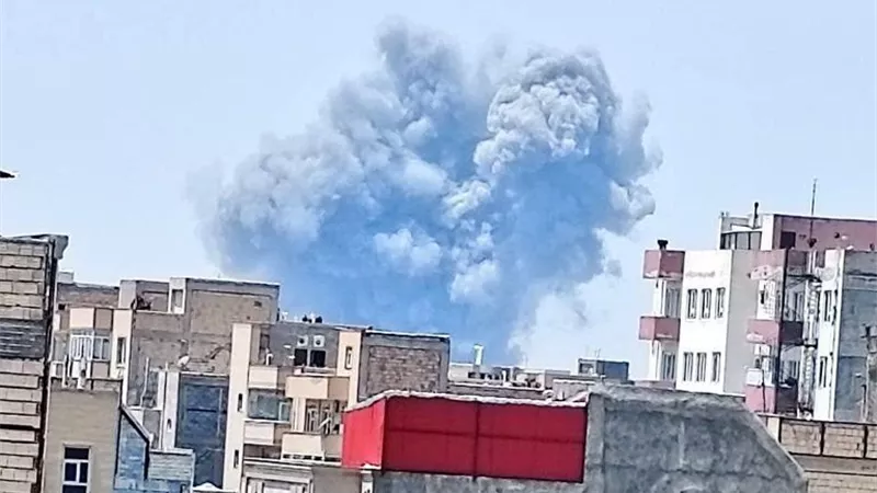 غارات إسرائيلية جديدة على إيران استهداف منشآت دفاعية وقواعد عسكرية