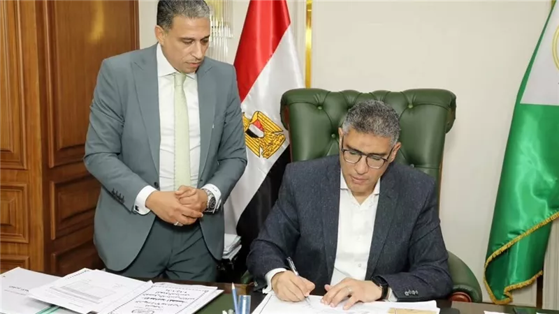 محافظ الجيزة يعتمد نتيجة الشهادة الإعدادية بنسبة نجاح 87.46 %