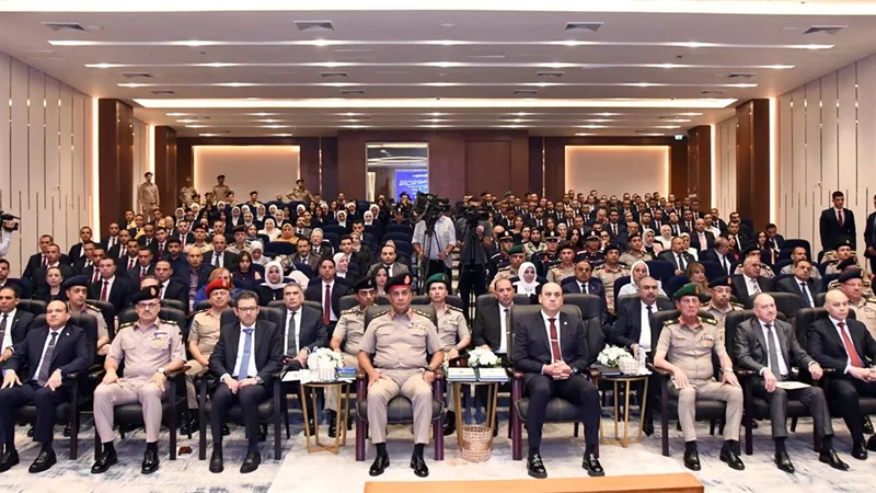 الأكاديمية العسكرية تحتفل بتخرج الدورة التدريبية الرابعة لأعضاء هيئة الرقابة