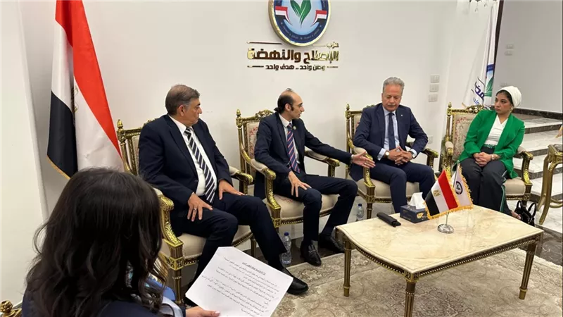 الإصلاح والنهضة ينظم صالونًا سياسيًا حول المستهدفات الحزبية لحقوق الإنسان 
