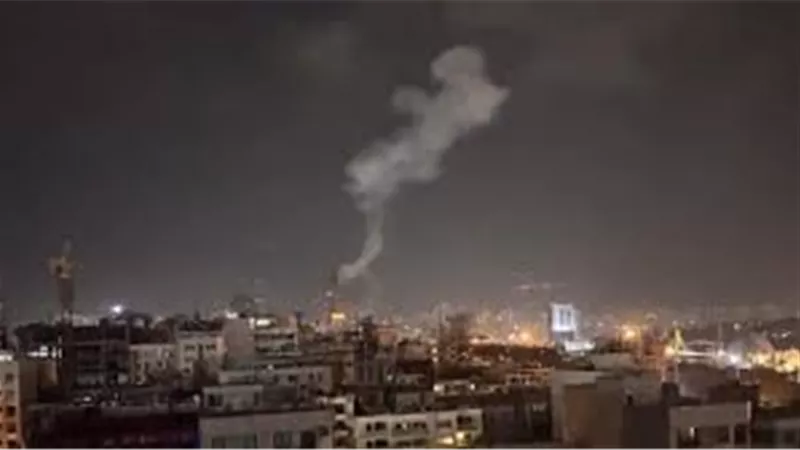 دوّى صفارات الإنذار في منطقة حيفا وسط قصف صاروخي إيراني