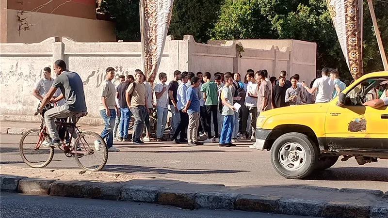 16 ألف طالب وطالبة يؤدون امتحانات الثانوية العامة في 51 لجنة بقنا