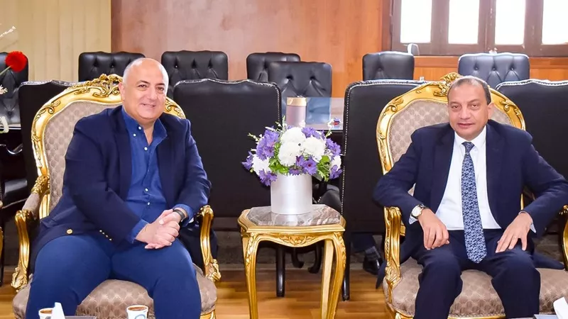 انضمام جامعة بني سويف لتحالف تدوير مخلفات البناء والتنمية المستدامة