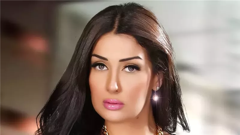 بعد سنوات من الجدل.. غادة عبد الرازق تحسم حقيقة خضوعها لجراحات تجميلية