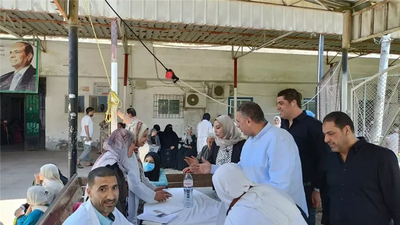وكيل الصحة مستشفى كفرالشيخ العام في إطار حملة 