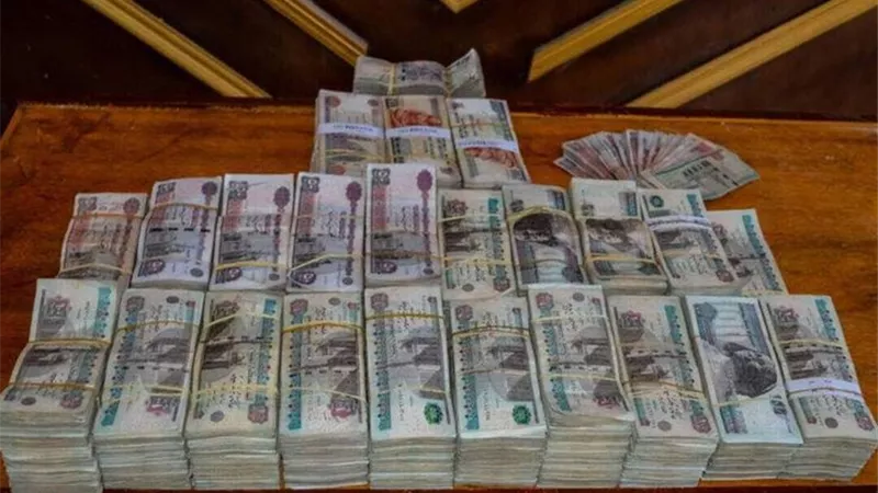 سقوط تاجر «الكيف» في قبضة الأمن بمطروح وبحوزته 130 مليون جنيه