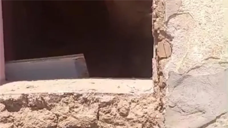 دون إصابات...إنهيار منزل مكون من طابقين وإخلاء السكان بالبيوت الملاصقة في إسنا