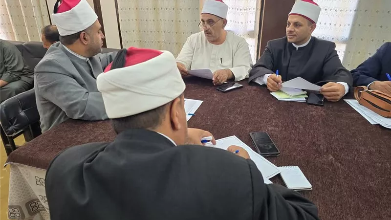 اجتماع بأوقاف جنوب سيناء لمتابعة الأنشطة الدعوية والتأكيد على انضباط العمل 