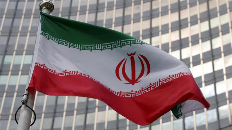 أستاذ بالناتو: إيران تحاول تصحيح خطأ بخطأ آخر في مواجهة إسرائيل