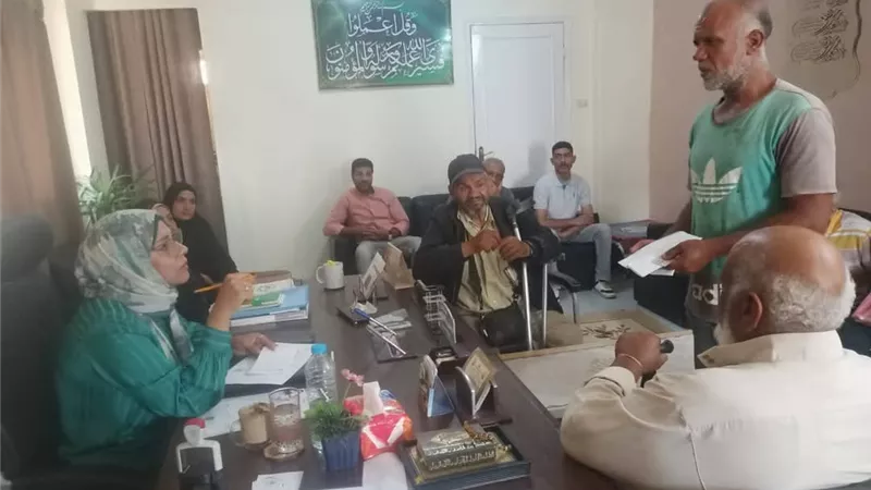 رفع الإشغالات والمخالفات في حملة نظافة شاملة بحي الأربعين في السويس
