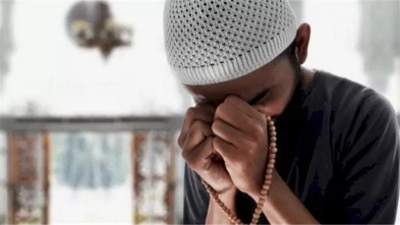 بين إقامة الحد وضعف النفس.. ما الفرق بين كبائر وصغائر الذنوب؟
