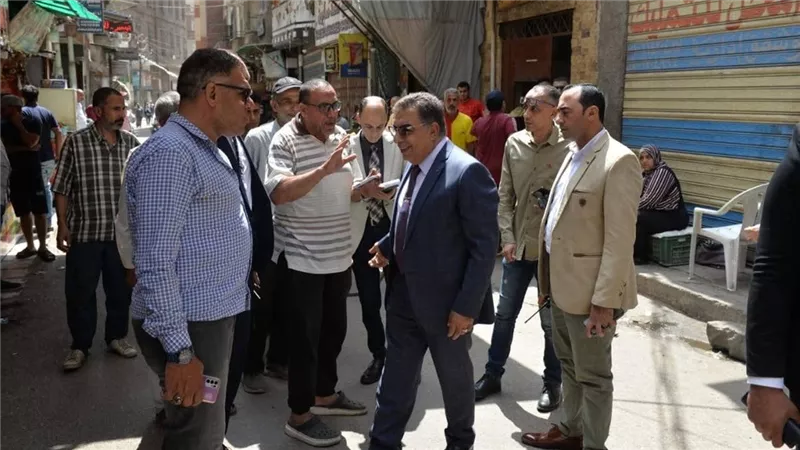 محافظ الدقهلية يتفقد منطقة ميت حدر ويشدد على رفع الإشغالات من الشارع