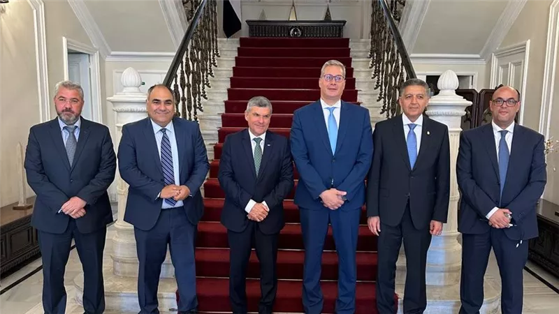مصر وقبرص تبحثان تسريع مشروع ربط الغاز في شرق المتوسط