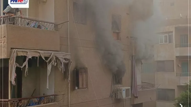 أسرة تنجو من حريق بمصر الجديدة: النار كانت هتفجر مواسير الغاز| فيديو 