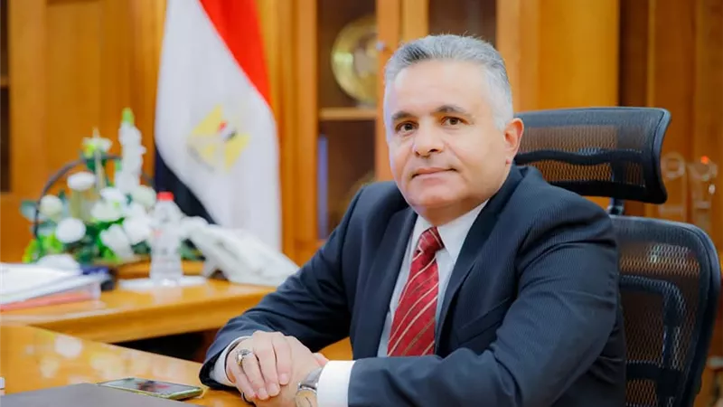 برواتب مجزية..  جامعة السويس تعلن عن  وظائف بنظام العقود للمؤهلات العليا 