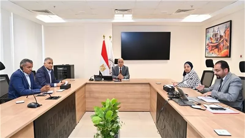 الري: تركيب عدادات سحب ومنظومة تليمتري لمآخذ المحطات لضبط التصرفات المائية