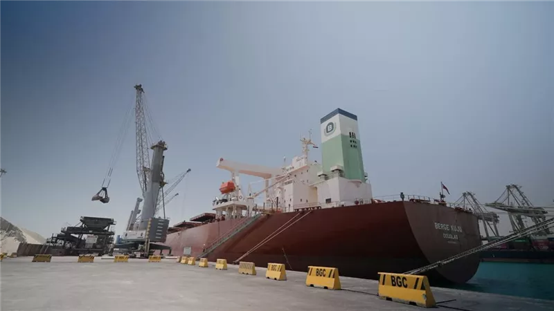 انفراجة في إمدادات الغاز .. ميناء العين السخنة يستقبل سفينة التغويز إنيرجوس