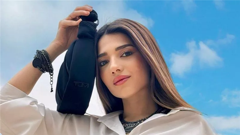 نارين بيوتي توجه رسالة مؤثرة للفتيات المقبلات على الزواج: افرحي لنفسك