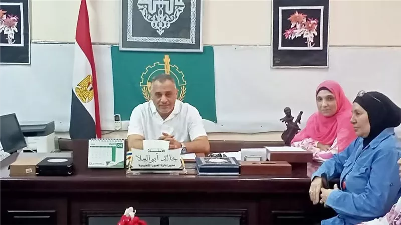 العبور التعليمية تخطو أولى خطوات الرقمنة ومدير تعليم القليوبية يتابع الإعدادية