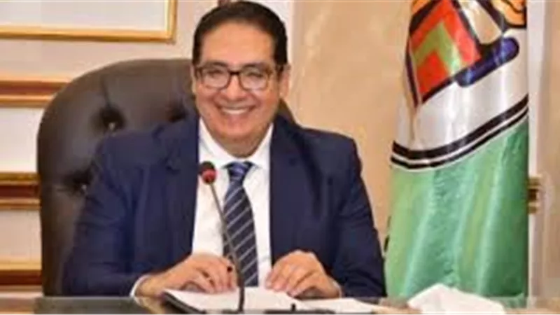 جامعة القاهرة تطلق معسكر 