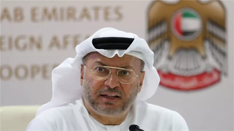 أنور قرقاش: الهجوم الإسرائيلي على إيران والحرب الدائرة بينهما لحظة فارقة