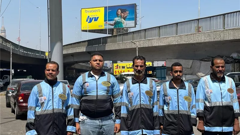 نائب محافظ القاهرة يتفقد بدء تطبيق أول نظام لحوكمة منظومة 
