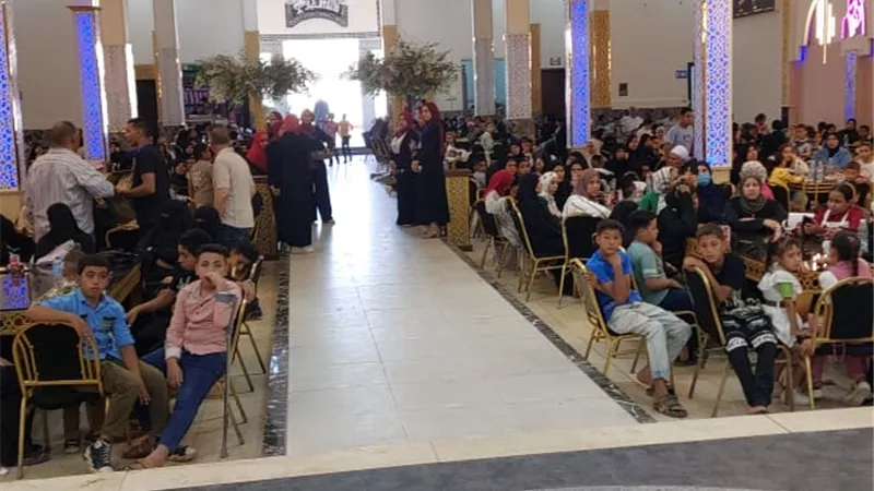 فرحة تعم سوهاج.. تسلم مخصصات ومشروعات لـ531 أسرة وطفلاً يتيماً- صور 