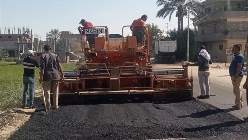 بتكلفة 13 مليون جنيه.. محافظ الشرقية يتابع أعمال رصف طريق الحلمية /بحطيط