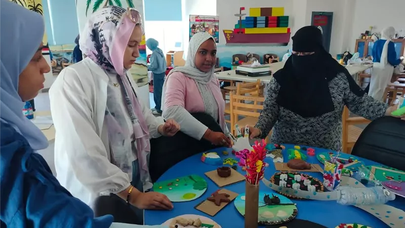 تدوير الفنون بالمركز الاستكشافي بالسويس.. مساحة للإبداع ورسالة بيئية هامة