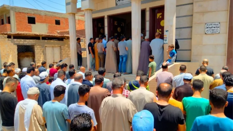 ر.اح بسبب خـ.طأ طبي.. أسرة شاب البحيرة تكشف كواليس رحيل الابن داخل مستشفى 