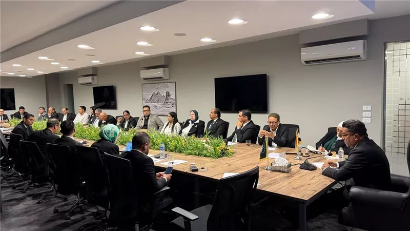 حزب الوعي يطلق حملة دعائية ويتلقى 60 طلبا للترشح في المحافظات 