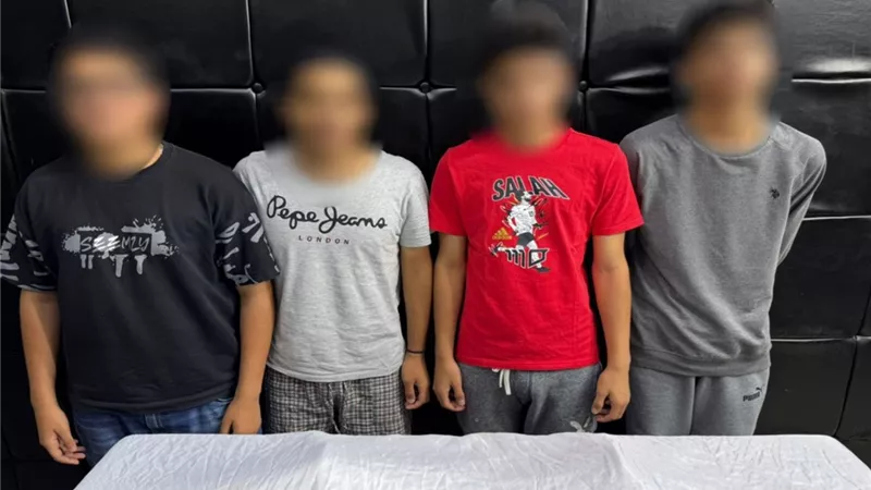  أمام منزله.. 4 طلاب يعتدون بالضرب على زميلهم في التجمع الخامس