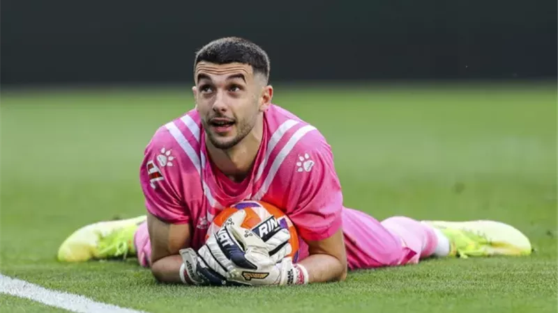 برشلونة يخطف صفقة الموسم من إسبانيول مقابل 25 مليون يورو