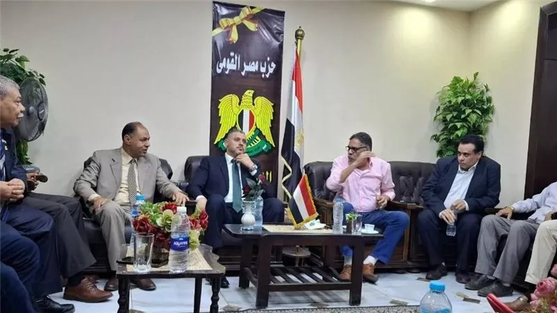 حزب مصر القومى يعقد اجتماعا تنظيميا للاستعداد للانتخابات البرلمانية | صور 