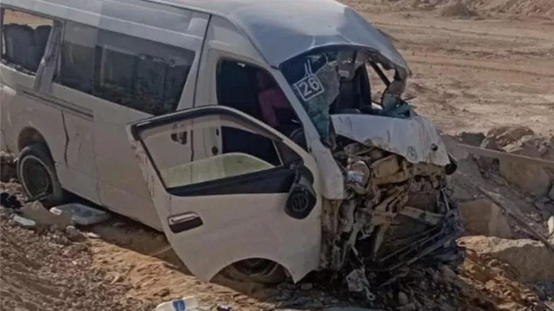 مصرع طفل وإصابة 16 في حادث تصادم بطريق العين السخنة بالسويس