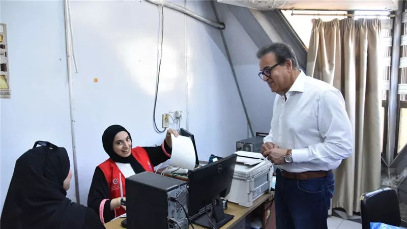 وزير الصحة يتفقد المركز الصحي بصقر قريش ويوجه بمراجعة التشطيبات النهائية
