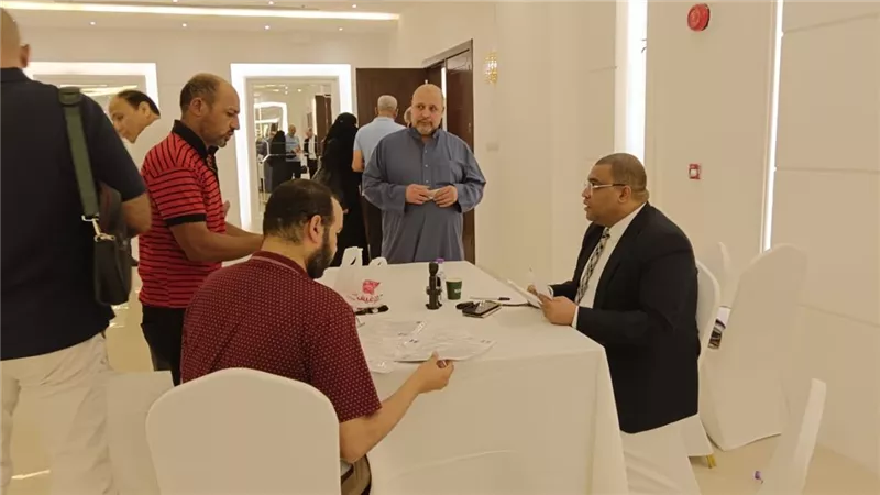 مكتب التمثيل العمالي بالرياض يقدم خدمات استشارية  للجالية المصرية