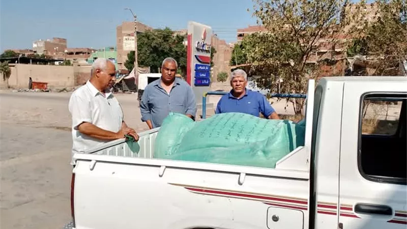 تحرير 40 محضرا لمخابز ومحلات تجارية وضبط سلع منتهية في حملة تموينية ببنى سويف 