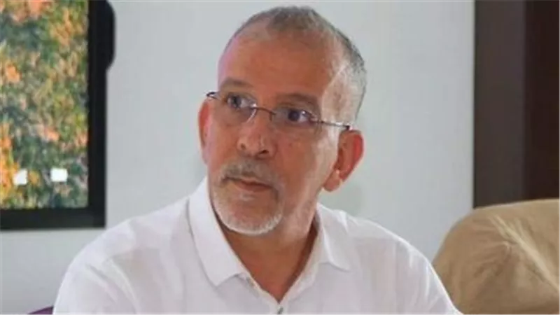 «العطاء لا يتوقف».. حفيظ دراجي يكشف كيف تواصل الجزائر إغاثة أهالي غزة رغم الصعوبات