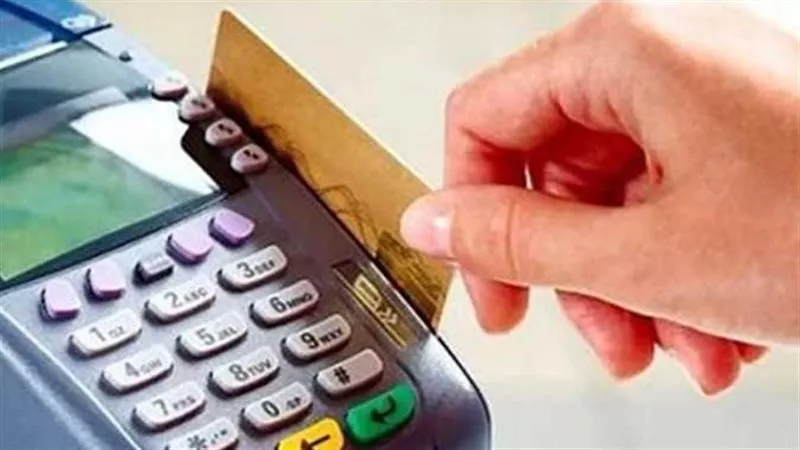«التموين» تنتهي من صرف مقررات مايو بنسبة90% والمنافذ تعمل لـ 9 مساءً