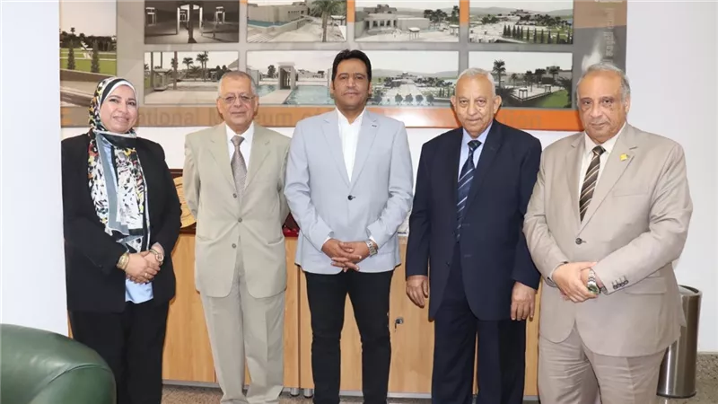 متحف الحضارة يستقبل وفدًا من الطاقة الذرية ووفود أخرى (تفاصيل)