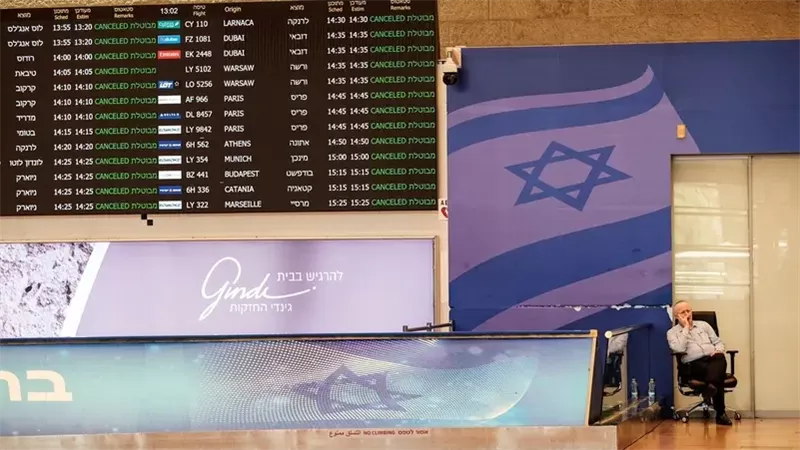 إسرائيل تعيد فتح مجالها الجوي 