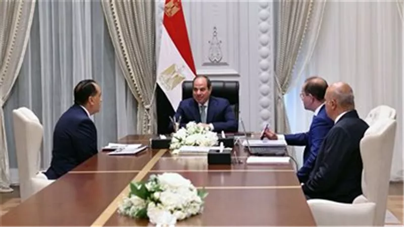 الرئيس السيسي يتابع تطور الاستثمارات الحكومية وتنفيذ برنامج صندوق النقد الدولي